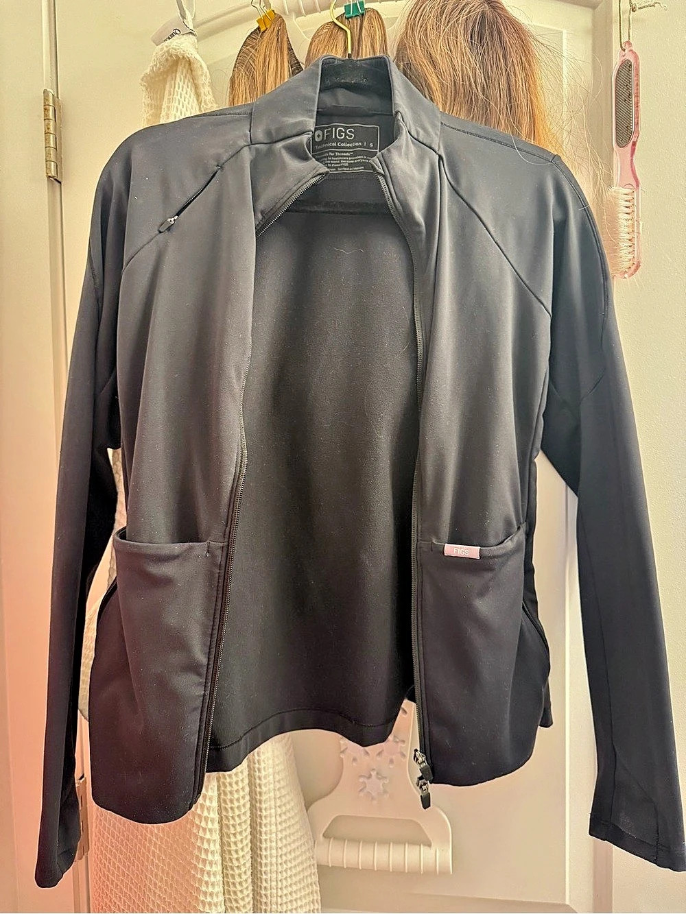 Figs Jacket Size small